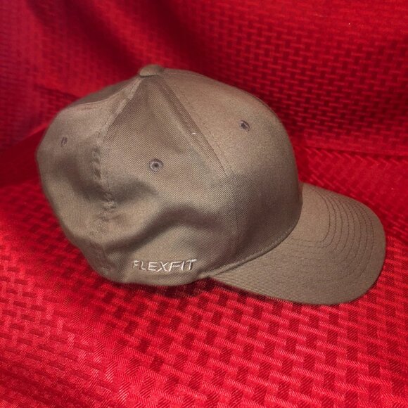 Men's Quiksilver Cap - Picture 2 of 4